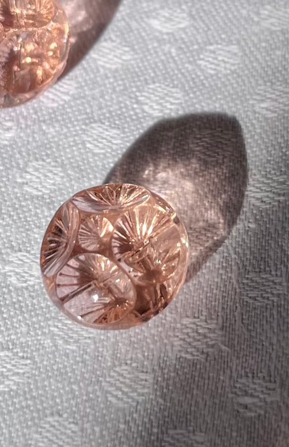英国で出会った♪ 【3個セット】アンティーク キラキラのガラスボタン φ14ｍｍ サーモンピンク アール・デコ 7枚目の画像