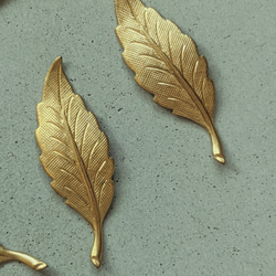 2個　真鍮　アメリカ製　リーフパーツ 2枚目の画像