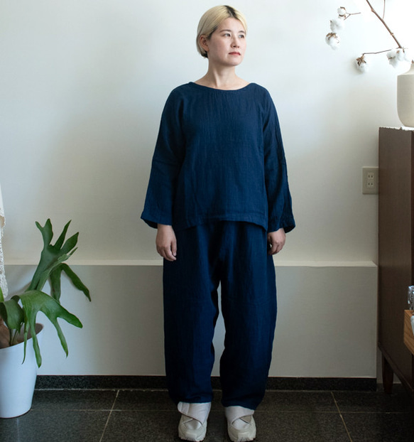 【藍染】Linen＆Organiccotton ゆったりプルオーバーとパンツセット【リネン混Wガーゼ】 2枚目の画像