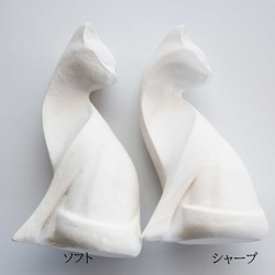 白猫インテリアオブジェ・エコレジン（ジェスモナイト） 4枚目の画像