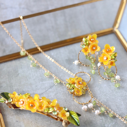 特集掲載》金木犀のバレッタ (キンモクセイ、きんもくせい、ミモザ