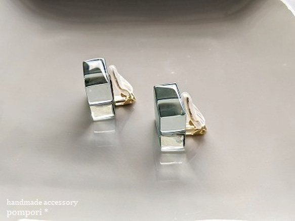 ガラスのイヤリング（つやつやラムネ） 3枚目の画像