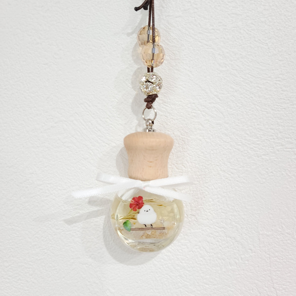 【HOKKAIDO×OKINAWA】幸せを運ぶ光る星の砂入り✨シマエナガミニディフューザー グレープフルーツの香り 3枚目の画像