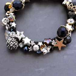 超早割クリスマス✨漆黒の夜空に煌めく金銀色の星々…ビジュー シュシュ＊ブレスレット 11枚目の画像