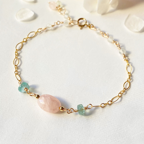 14kgf【4月誕生石】モルガナイトと宝石質エメラルドのブレスレット ac