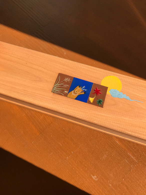 食卓に置ける箸箱(秋の気配）　カトラリーケース　メガネ入れ　小物入れ　蓋付きカトラリーケース　木製　少人数用 4枚目の画像