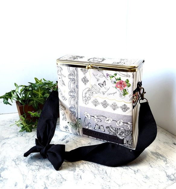 【専用】ジョリーフルール ショルダーバッグ ハンドメイド ジョリーフルール ショルダーバッグ 専用☆ショルダーバッグ