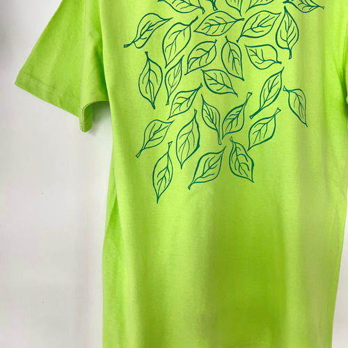 葉っぱTシャツ【 若葉 】 Tシャツ アーカ 通販 16368368｜Creema