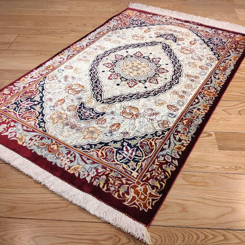 88x58cmペルシャ絨毯(10)クム・絹・ギャッベ・手織り・シルク・じゅうたん 高級ペルシャ絨毯クム産シルク100％ ノウリ工房 152×104cm（FN