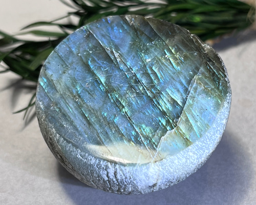 宇宙エネルギー】虹 ラブラドライト レインボー 磨き 原石 その他置物