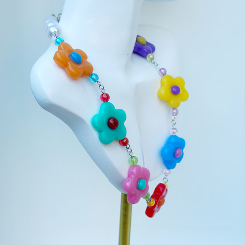 カラフルポップなお花のネックレス ネックレス・ペンダント mahotaira