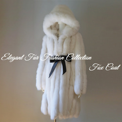 冬の空気に映える☆リッチ感満載の白ホワイトフォックスファーコート 毛皮コート フード付リアルファーコート 11枚目の画像