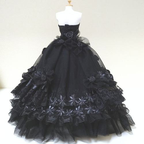 【♡】ゴスロリスタイルドレス 黒　Ｍサイズ ◇受注商品◇アリス風編み上げドレスワンピース：黒×白×黒 LL～3L