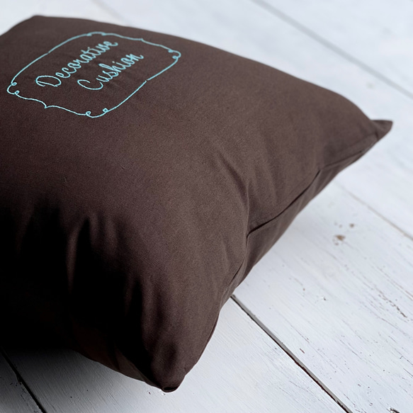 DC rogo  Cushion cover / dark brown（クッションカバー） 2枚目の画像