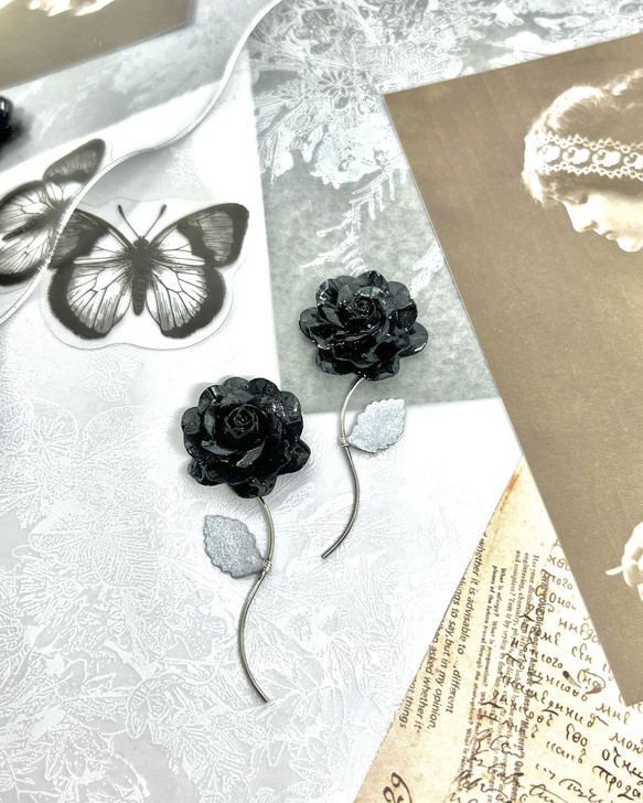 ひよこ☆薔薇のイヤリング☆しずく♪ロザフィ ひよこ様専用☆薔薇のイヤリング☆しずく♪ロザフィ