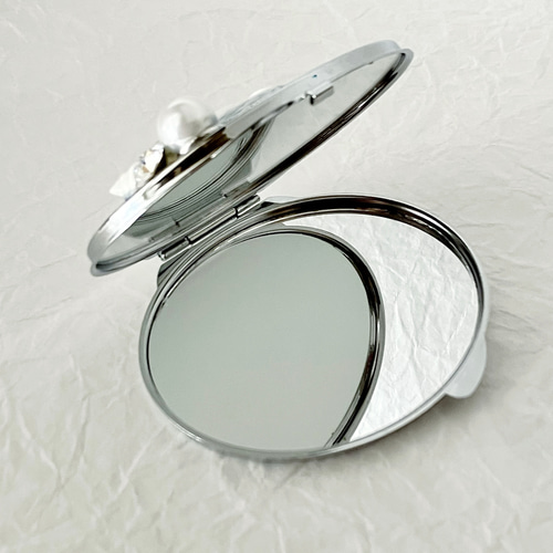 楕円コンパクトミラー マーメイド クリスタル＆パール 青×白