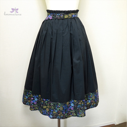 無地×プリントバイカラータックスカート【ブラック系／リバティ  