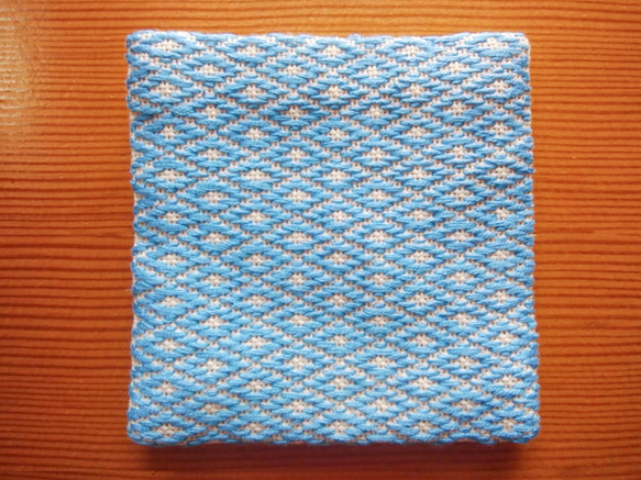 菱刺しミニマット（コースター）/ 白地にブルー 1枚目の画像