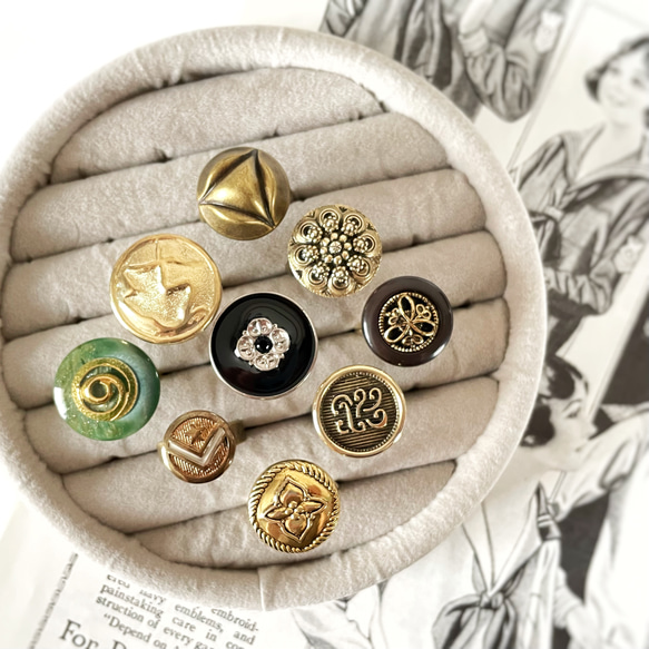 指先の魔法Ⅱ / ヴィンテージボタン、レトロボタン好きさんにおすすめ