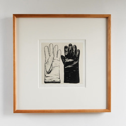 銅版画 “leather gloves”（額装） 1枚目の画像