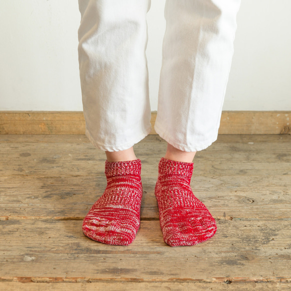“呼吸和紙襪”Ripaku（秘密 5 趾襪）短長混合紅色 第1張的照片