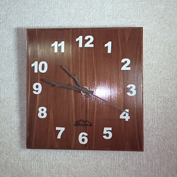 シンプル　掛け時計　無垢の杉材使用　 3枚目の画像