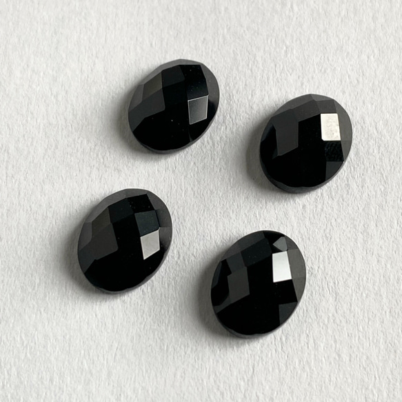 【1個】ブラックオニキス　10×8  オーバルカット　カボション　ブラック 1枚目の画像