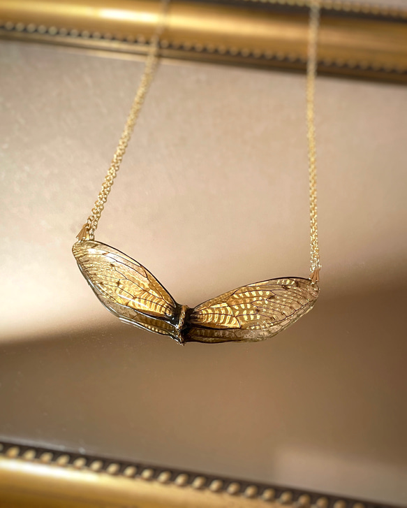 ほんものの蝉の翅】セミのネックレス ペンダント ディープブルー