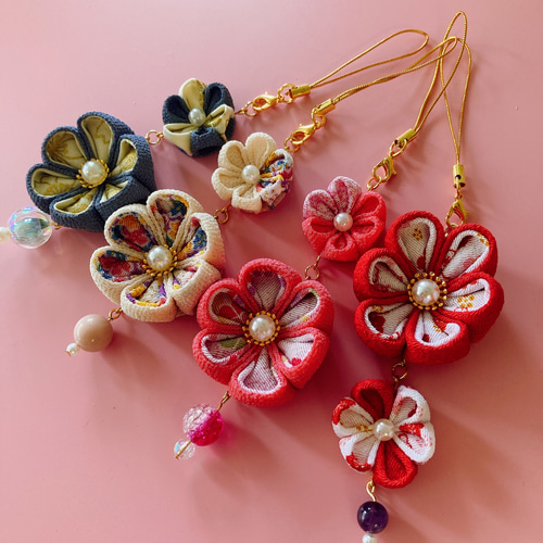 新色多数！】つまみ細工ストラップ 送料無料 キーホルダー kirarin