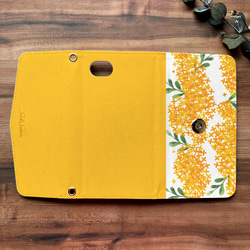 キンモクセイの三つ折り手帳型スマホケース（薄橙） 全機種対応 スマホケース iphone Android 金木犀 4枚目の画像