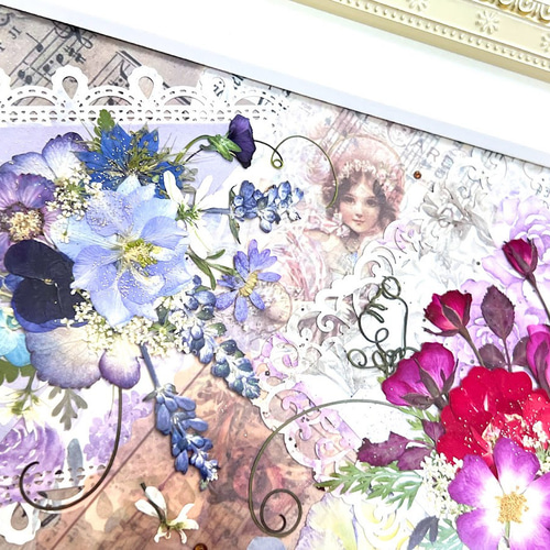 レトロ感満載の貴婦人とコラージュ押し花アート額 その他アート