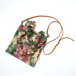 絵画のような美しい花柄ゴブランジャガード『くしゅくしゅトートバッグ』, ショルダーバッグ　ゴブラン織り 浴衣　着物 振袖 8枚目の画像