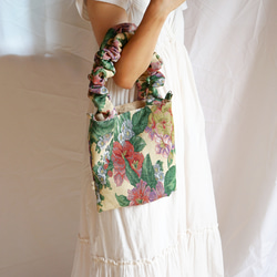 絵画のような美しい花柄ゴブランジャガード『くしゅくしゅトートバッグ』, ショルダーバッグ　ゴブラン織り 浴衣　着物 振袖 13枚目の画像
