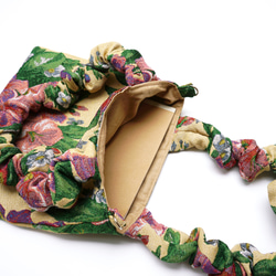 絵画のような美しい花柄ゴブランジャガード『くしゅくしゅトートバッグ』, ショルダーバッグ　ゴブラン織り 浴衣　着物 振袖 7枚目の画像