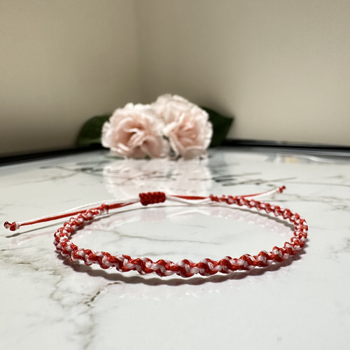 ミサンガ ブレスレット 赤×白 ねじり結び ブレスレット アカネ 通販