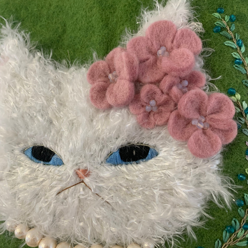 ナナ！お花畑となかよし猫 羊毛フェルト生地のバッグ ナナ様専用