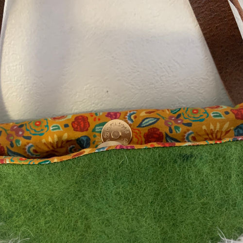 白猫さん刺繍 羊毛フェルト生地のバッグ ハンドバッグ はなひなこ 通販
