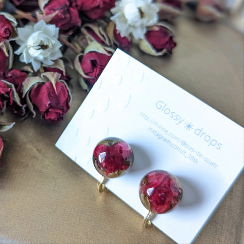 薔薇ビジュー♡ころっとハート　ボタニカルレジン　ピアス/イヤリング✩*¨ 薔薇ビジュー♡ころっとハート ボタニカルレジン ピアス/イヤリング
