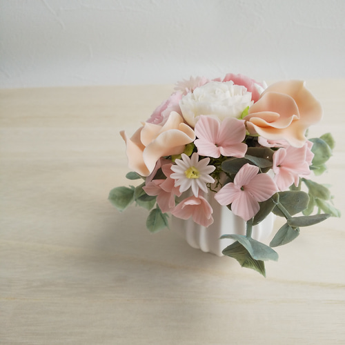 粘土の花 バラとスイートピーのピンク系ミニフラワーアレンジメント