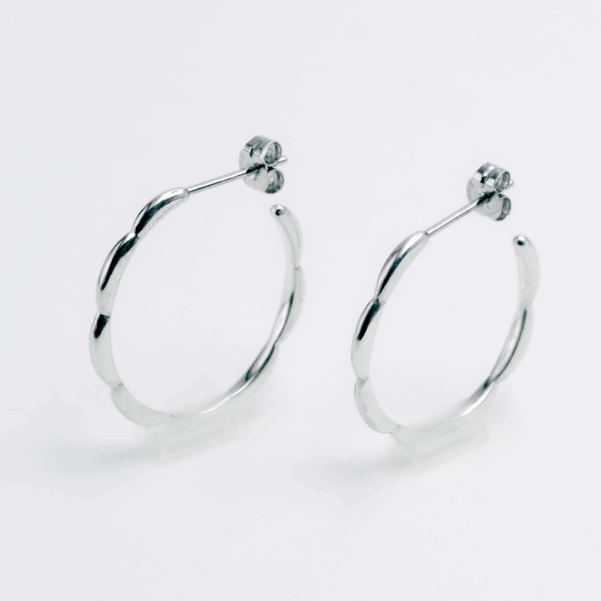 Ripple Earrings M Platinum