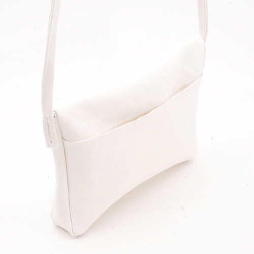 chevon サコッシュ白 ナイロンサコッシュ ホワイト | THE MOBSTAR JAPAN®️