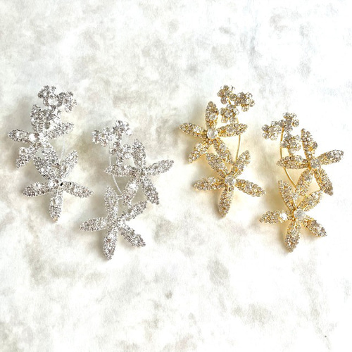 pepe フラワー大ぶりウェディングピアス/ 大人花嫁 イヤリングに加工