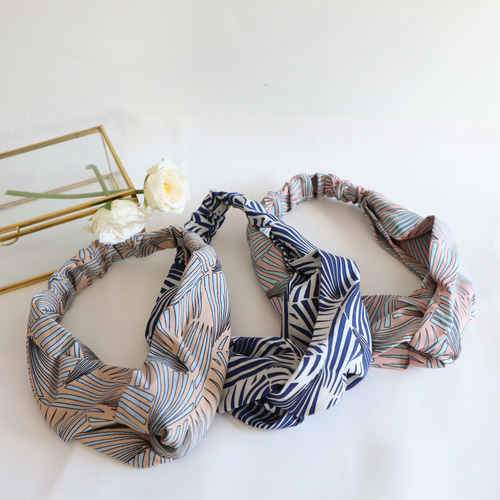 完売】ねじりターバン ボタニカル ヘアバンド・ターバン étoile  