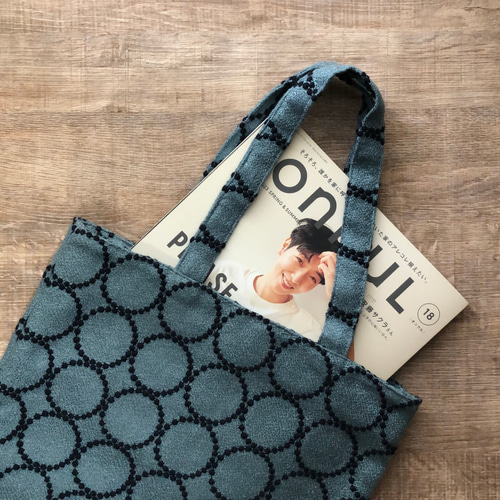 tambourine マチ付きA4バッグ(blue) トートバッグ 4月の六花