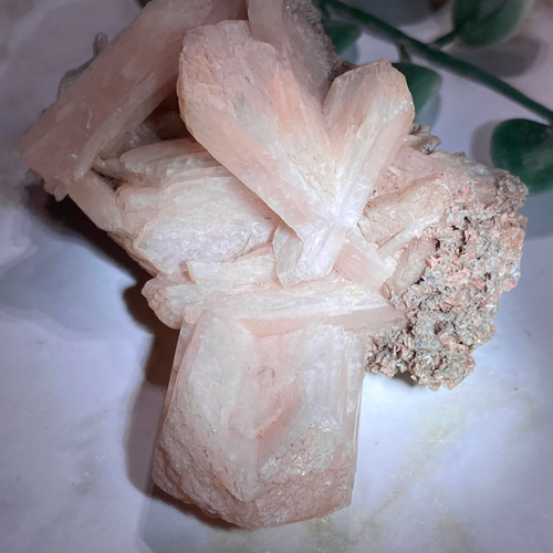 創造の石✨ スティルバイト 原石 ラフストーン 束沸石 天然石 東洋