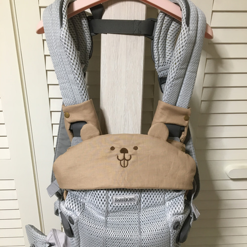 ベビービョルン 抱っこ紐 メッシュ ONE KAI Air （よだれカバー