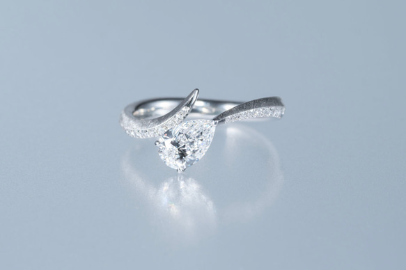 ペアシェイプダイヤモンドのリング JE01366 5枚目の画像