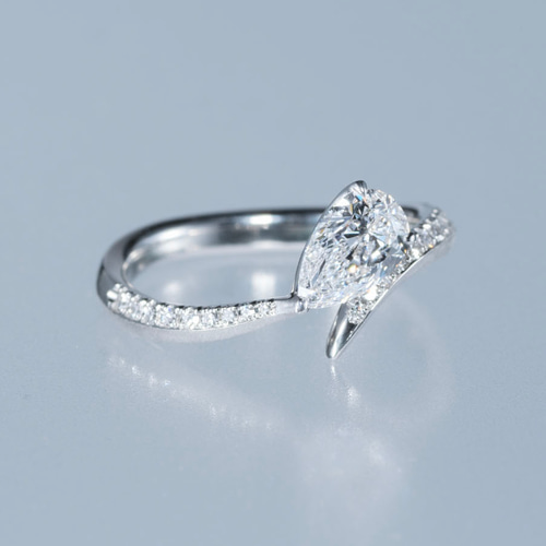 ペアシェイプダイヤモンドリング D 1.92ct E-SI2-SI1 Pt900 AGT