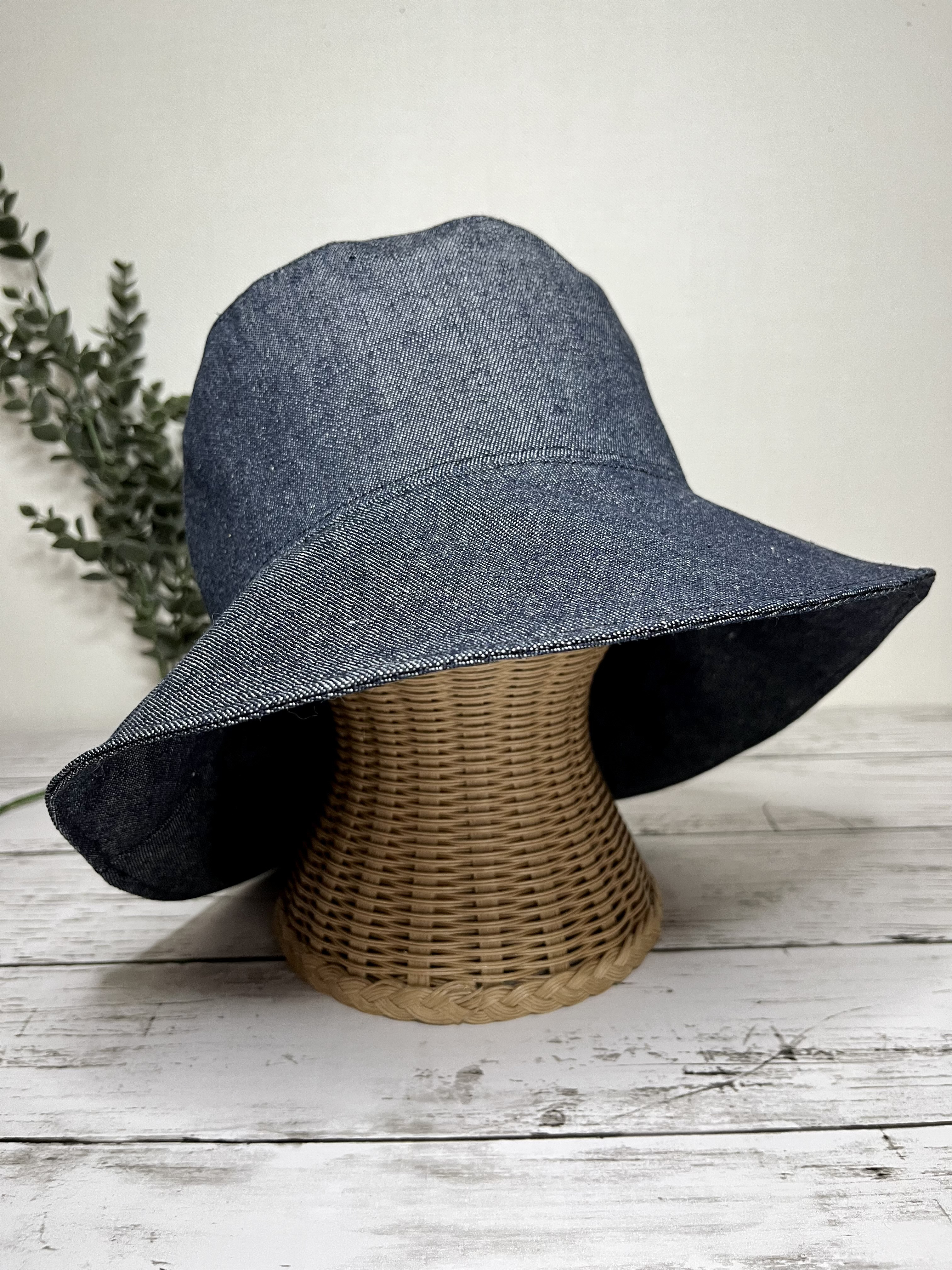＊relax&floating デニムバゲットハット＊カジュアルすぎないデニムと内側にはブラックスウォッチのウールガーゼ