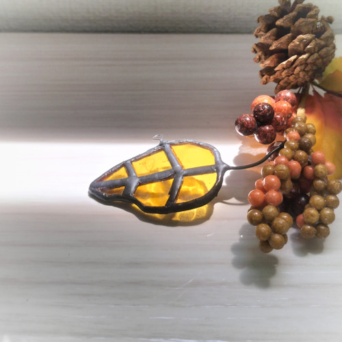 ステンドグラスの落ち葉3個セット ステンドグラス・ハロウィン